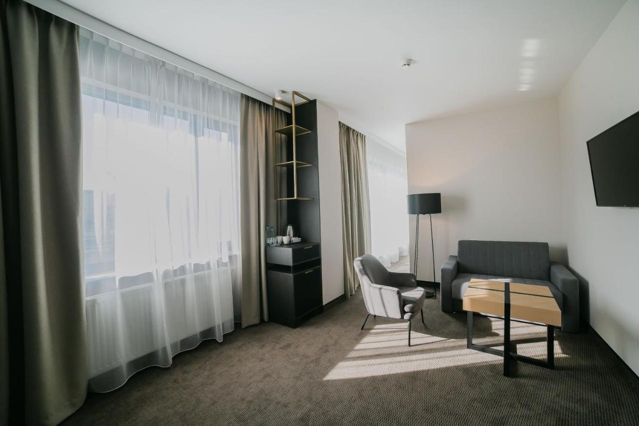 B&B Hotel Warsaw East Luaran gambar