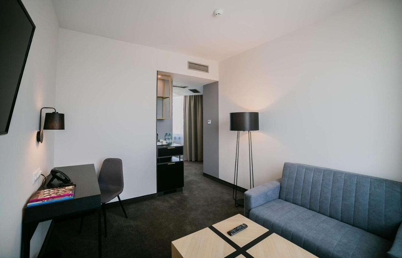 B&B Hotel Warsaw East Luaran gambar
