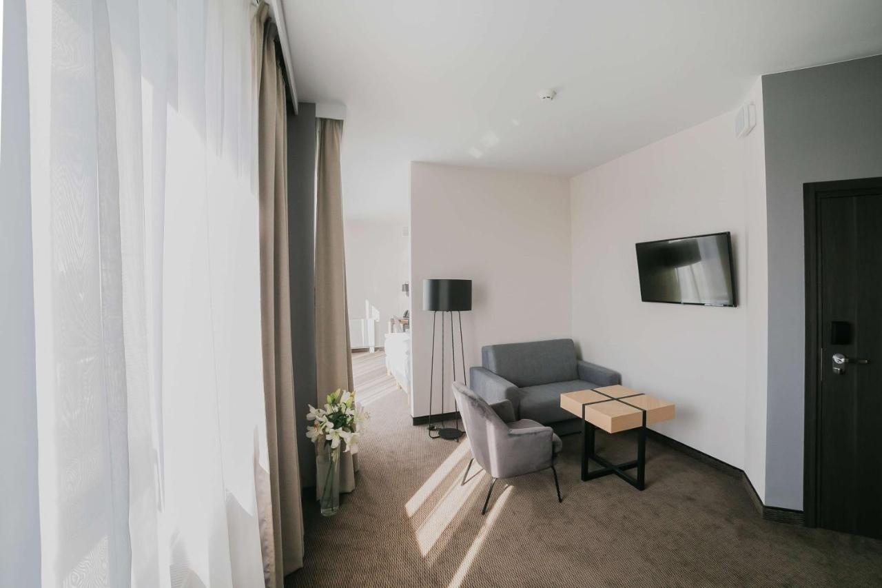 B&B Hotel Warsaw East Luaran gambar