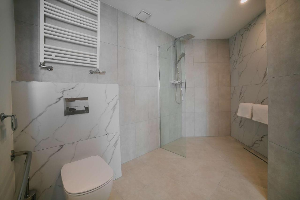 B&B Hotel Warsaw East Luaran gambar